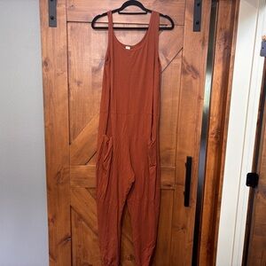Will & Ivy rust  Jumpsuit with Relaxed Sleeveless Design